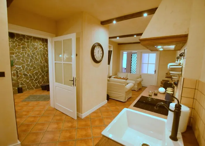 民宿 Rustical 弗罗茨瓦夫